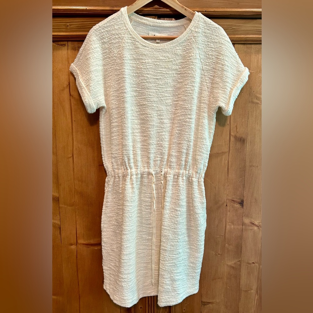 NWOT Cute LOFT cinch waist dress